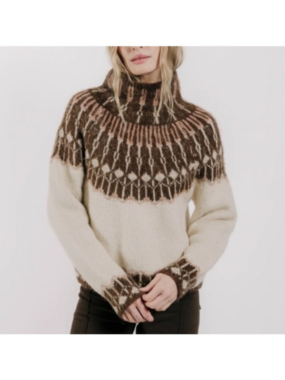 Anthropologie Love The Label Sweater Small Nylon Blend Nordic Valentine Sweater